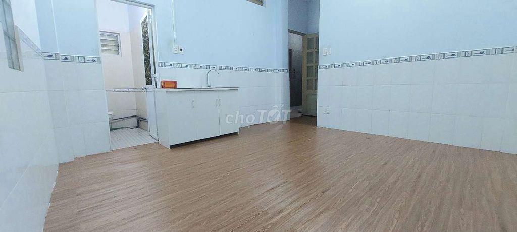 CHO THUÊ TRỌ HẺM 109 Dương Bá TRẠC, CẦU Nguyễn Văn CỪ 