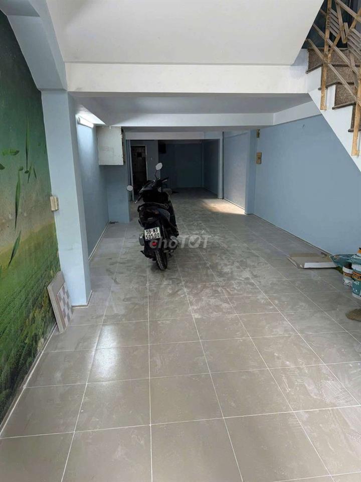 CHO THUÊ KTX MỚI 100% PHẠM HỮU CHÍ Q5