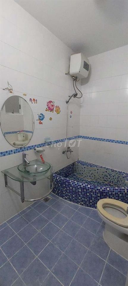 CHO THUÊ NHÀ MỚI 100% HẺM XE HƠI TRÁNH NGUYỄN THỊ THẬP Q7