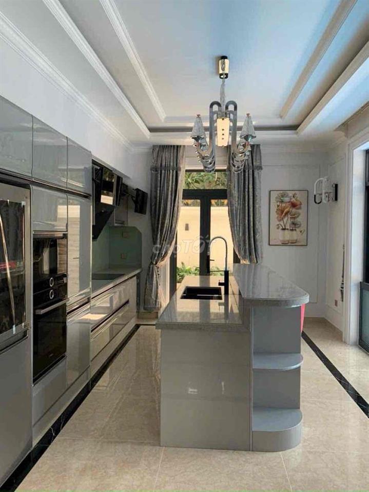 Cho Thuê Biệt Thự Đơn Lập - 5 Phòng Ngủ- Full Nội Thất