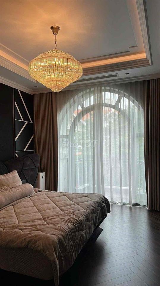 CHO THUÊ BIỆT THỰ VIP 8 PHÒNG NGỦ - THANG MÁY- FULL NỘI THẤT