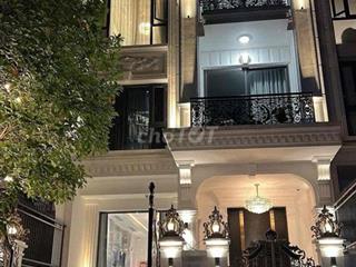 CHO THUÊ BIỆT THỰ VIP 8 PHÒNG NGỦ - THANG MÁY- FULL NỘI THẤT