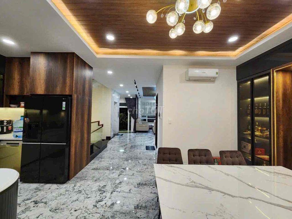 CHO THUÊ BIỆT THỰ CÓ THANG MÁY - 5 PHÒNG NGỦ - 50 Triệu