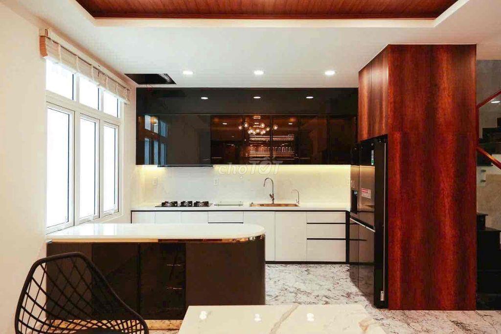 CHO THUÊ BIỆT THỰ CÓ THANG MÁY - 5 PHÒNG NGỦ - 50 Triệu
