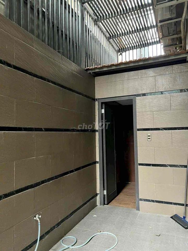 CHO THUÊ BIỆT THỰ MỚI 6 PN - Thang Máy- Full Nội Thất 90 Triệu