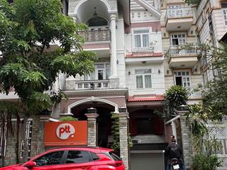 CHO THUÊ BIỆT THỰ ĐẸP 5 PHÒNG NGỦ - 39 Triệu- FULL NỘI THẤT