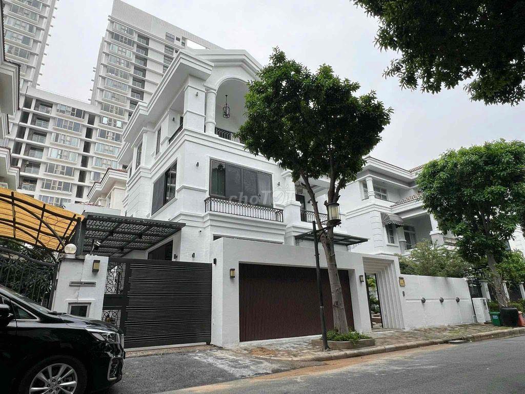 CHO THUÊ BIỆT THỰ ĐẸP PHÚ MỸ HƯNG- FULL NỘI THẤT 115 triệu