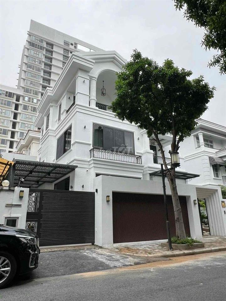 CHO THUÊ BIỆT THỰ ĐẸP PHÚ MỸ HƯNG- FULL NỘI THẤT 115 triệu