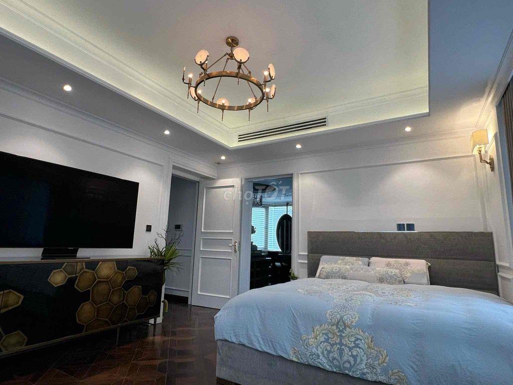CHO THUÊ BIỆT THỰ ĐẸP PHÚ MỸ HƯNG- FULL NỘI THẤT 115 triệu