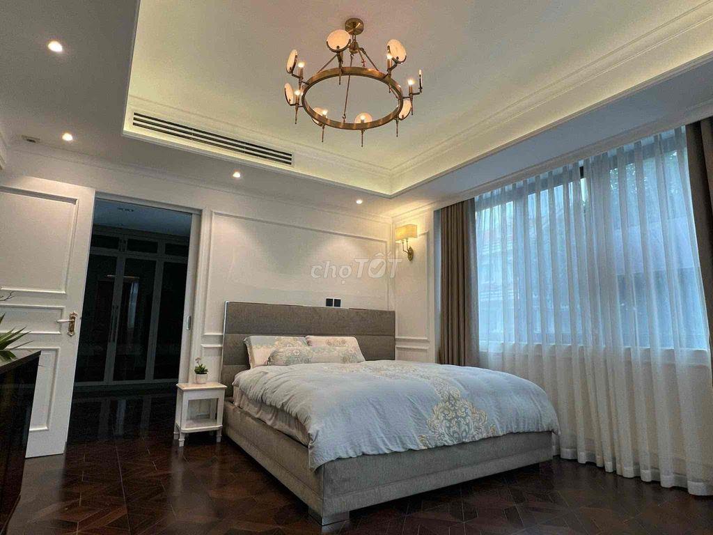 CHO THUÊ BIỆT THỰ ĐẸP PHÚ MỸ HƯNG- FULL NỘI THẤT 115 triệu