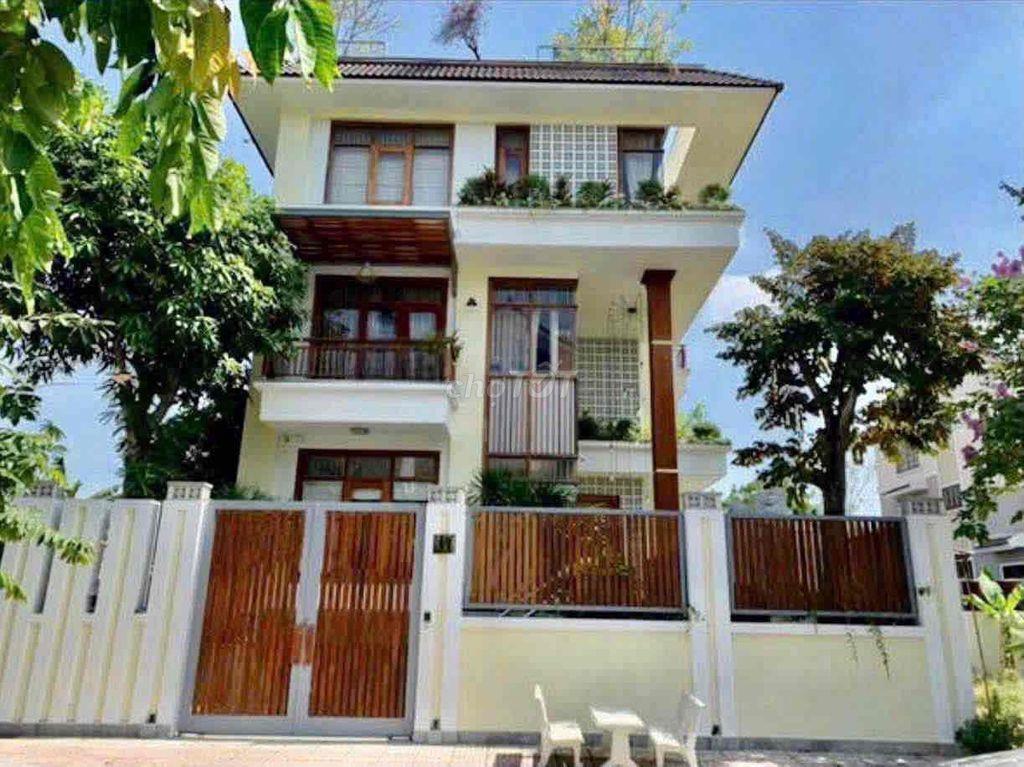 CHO THUÊ BIỆT THỰ 6 Phòng Ngủ - Hồ Bơi - Thang Máy- 65 Triệu