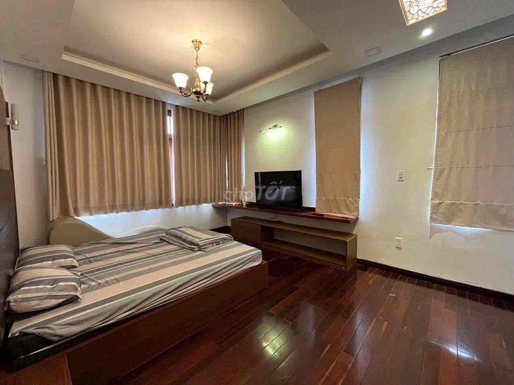CHO THUÊ BIỆT THỰ 6 Phòng Ngủ - Hồ Bơi - Thang Máy- 65 Triệu