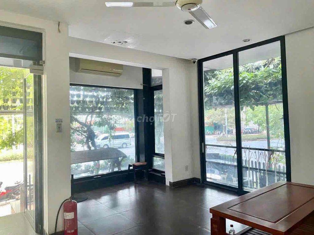 CHO THUÊ CĂN GÓC 2 MẶT TIỀN HIM LAM 980m2 - THANG MÁY- 75 Triệu