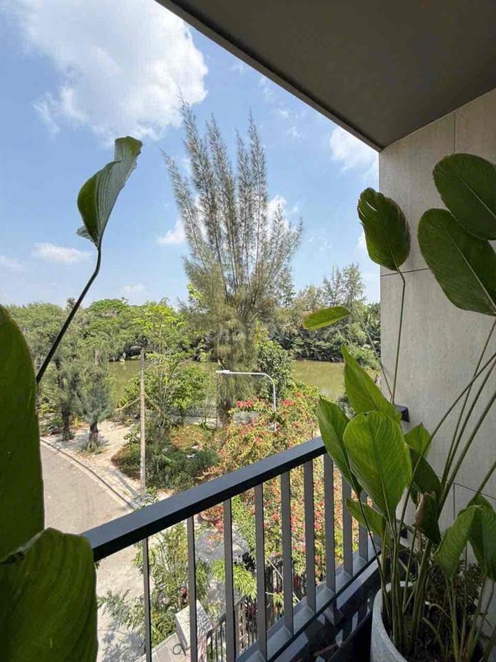 Biệt Thự Vip Tân Quy Đông - 5 Phòng Ngủ- Thang Máy