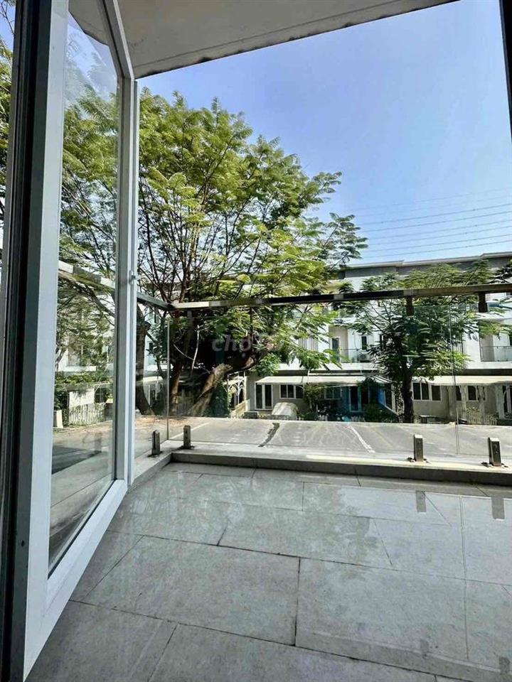 CHO THUÊ BIỆT THỰ 6 PHÒNG NGỦ 35 TRIỆU - FULL NỘI THẤT