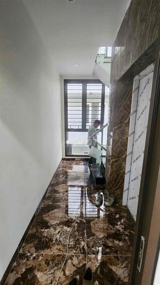 CHO THUÊ NHÀ ĐẸP 6 PHÒNG NGỦ- CÓ THANG MÁY KDC HIM LAM - 50 TRIỆU