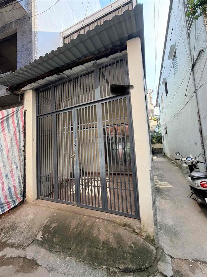 Nhà hẻm 16/36 Đặng Văn Ngữ thông tứ tung, Phú Nhuận, HCM