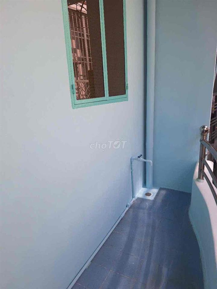 Cần cho thuê nhà hẻm 380 lê Văn Lương