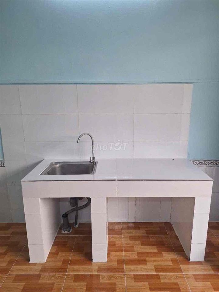 Cần cho thuê nhà hẻm 380 lê Văn Lương