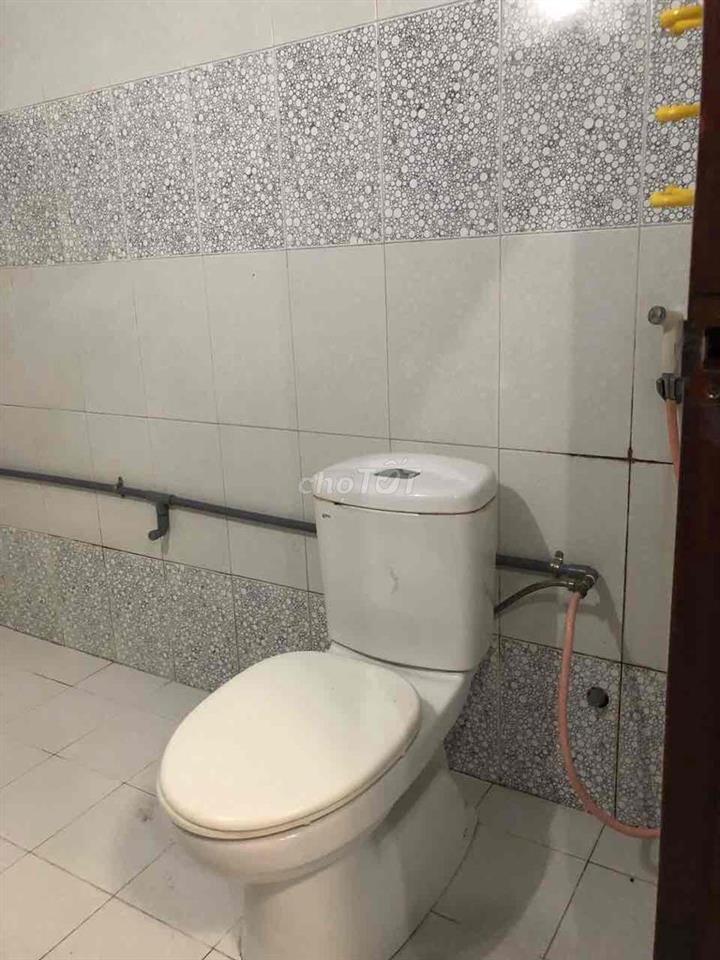 Phòng Full nội thất giá 2.600k, có bảo vệ 24/24