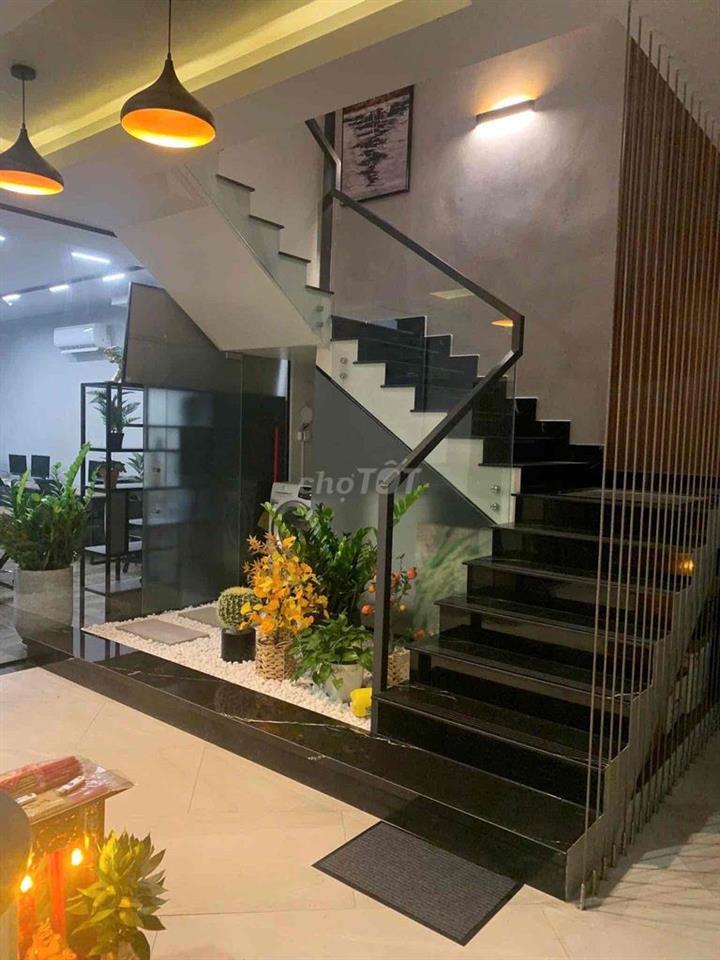 CHO THUÊ MẶT BẰNG TẦNG TRỆT – KHU CIQ4, PHÚ MỸ, QUẬN 7