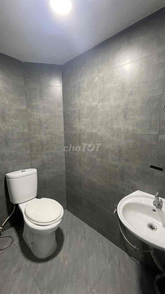 MẶT TIỀN QUẬN 7 NGUYỄN THỊ THẬP
