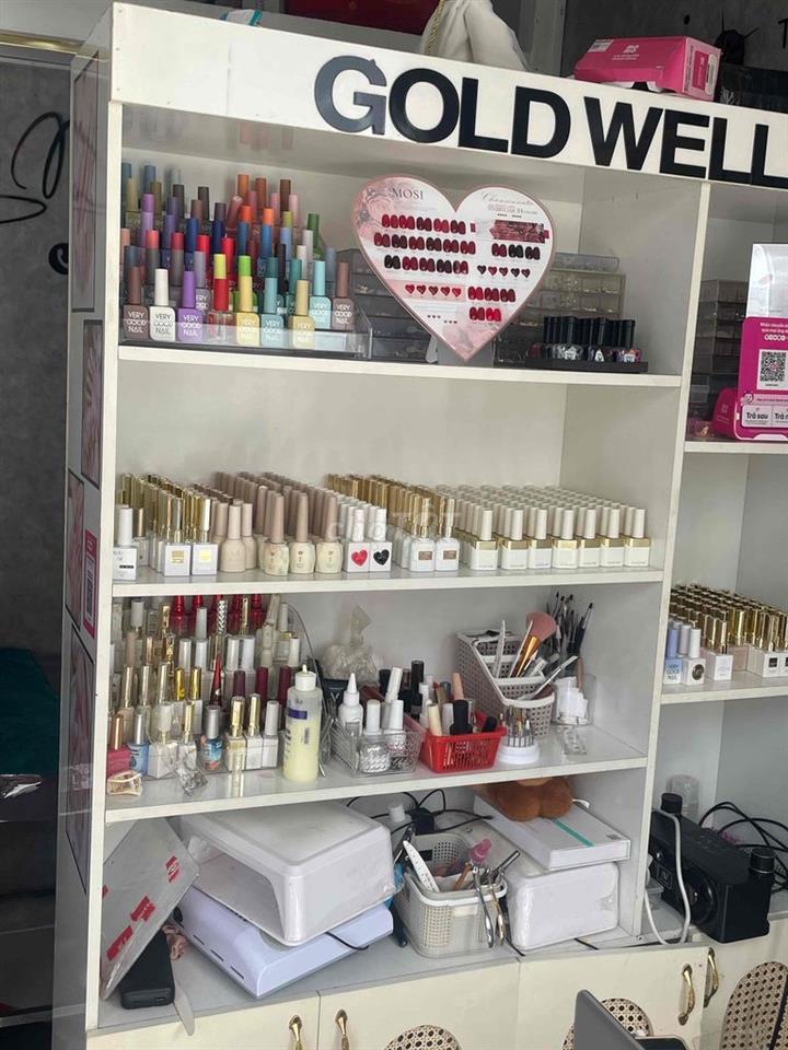 sang tiệm nails mi gội quận 7