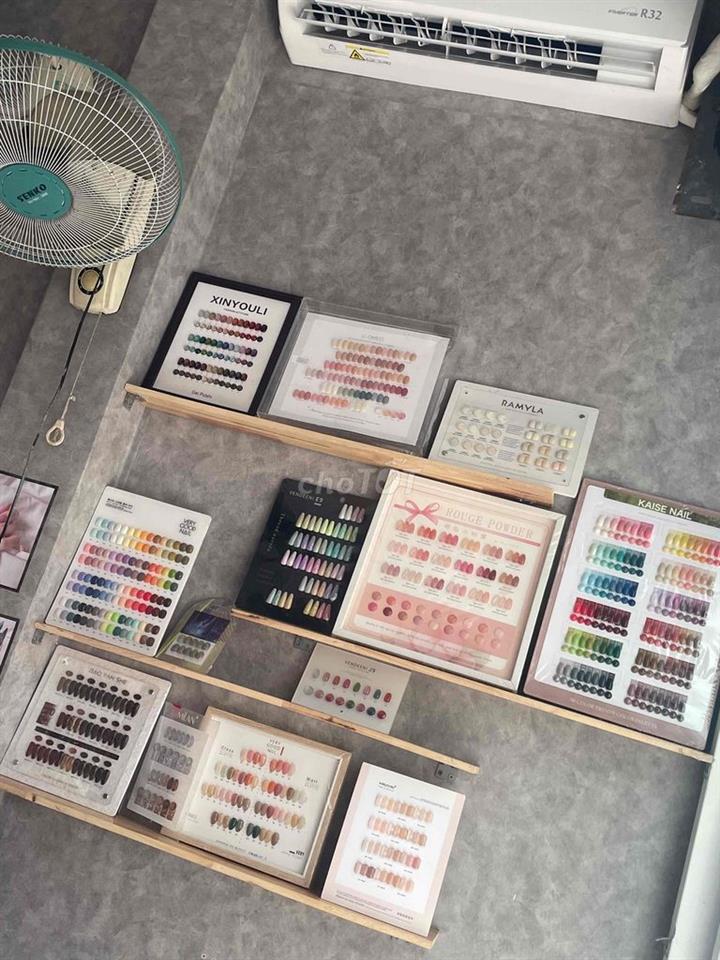 sang tiệm nails mi gội quận 7