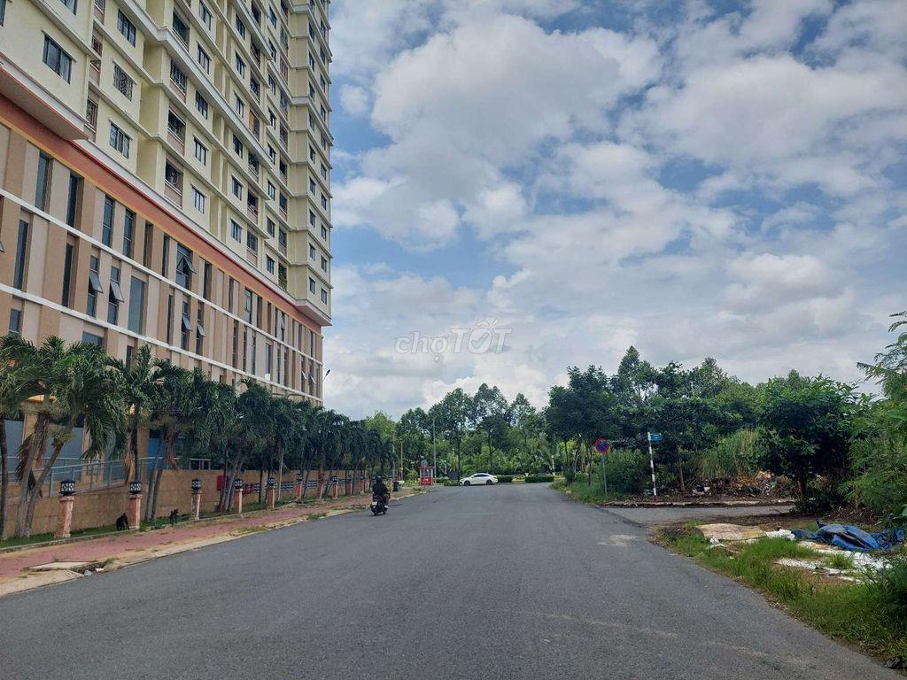 Chính chủ đã giảm nhiều nay giảm thêm 100tr đ. Đất Phú Mỹ Q.7 90m²