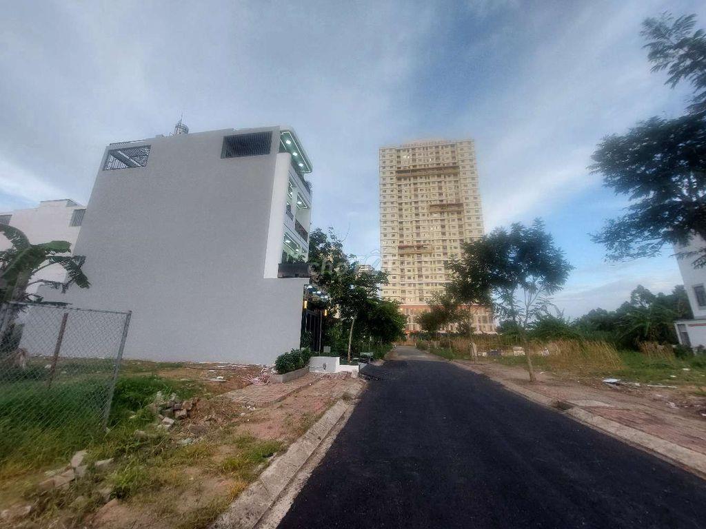 Chính chủ đã giảm nhiều nay giảm thêm 100tr đ. Đất Phú Mỹ Q.7 90m²