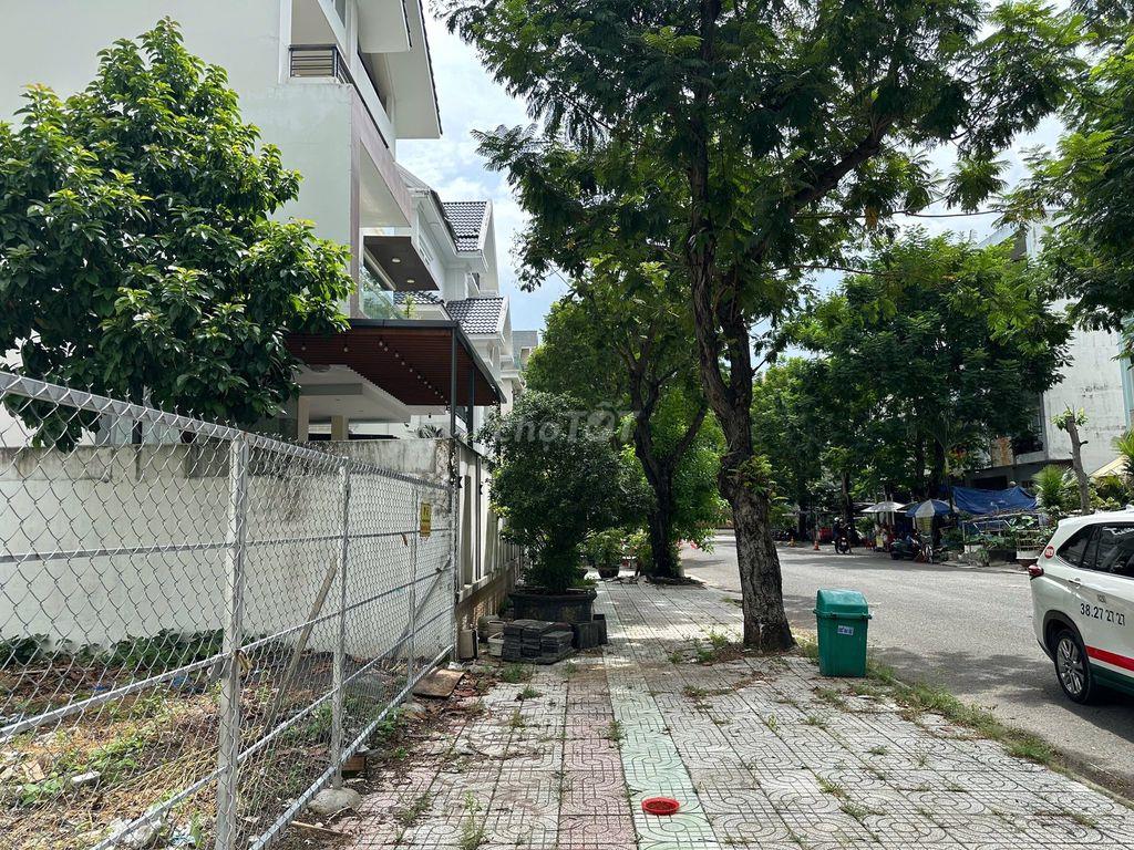 Cho thuê đất khu dân cư đối diện Rmit