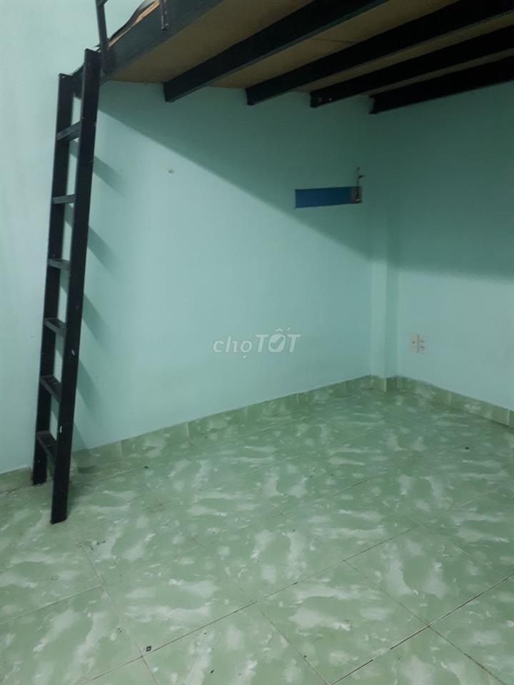 PHÒNG TRỌ LẦU 1 GIÁ CỰC RẺ!!! (GIỜ TỰ DO)