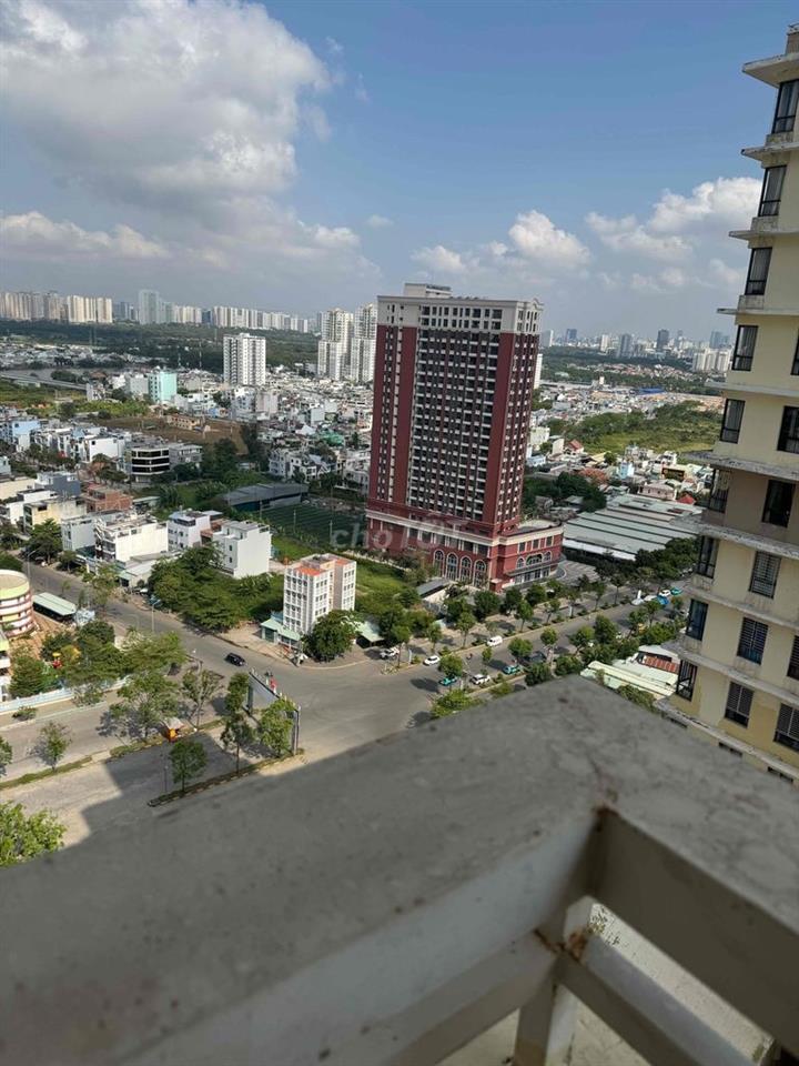 còn *** 1 phòng giá rẻ quận 7 gần Phú Mỹ hưng