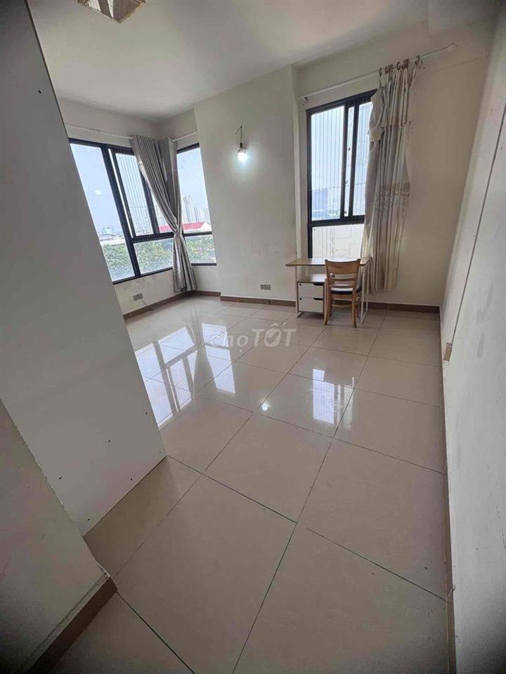cần cho thuê phòng ngủ riêng trong căn hộ chung cư Đức khải quận 7