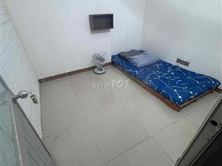 Cho thuê 1 phòng giá sinh viên trong căn hộ quận 7