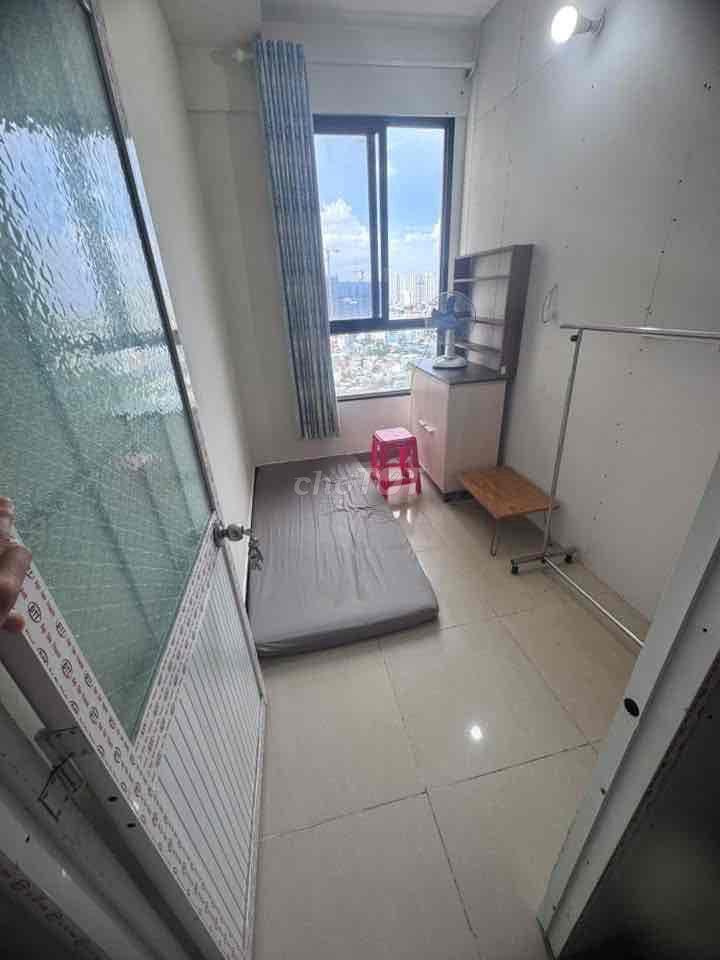 cần cho thuê 1 vài phòng ngủ riêng trong căn hộ chung cư Đức khải Q7