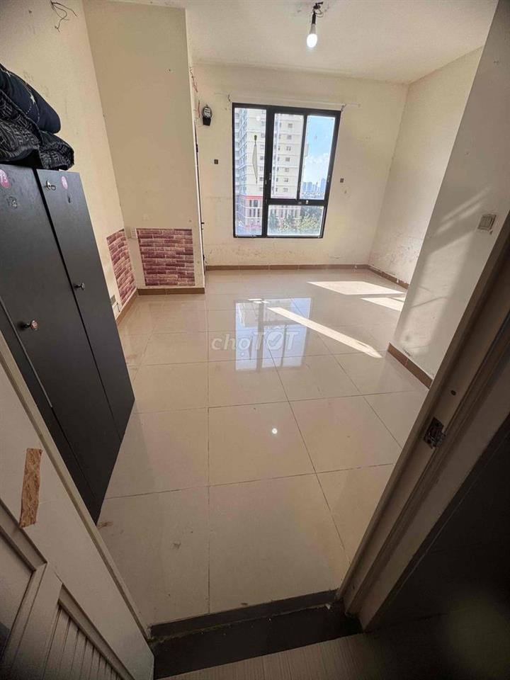 cần cho thuê 1 vài phòng ngủ riêng trong căn hộ chung cư Đức khải Q7