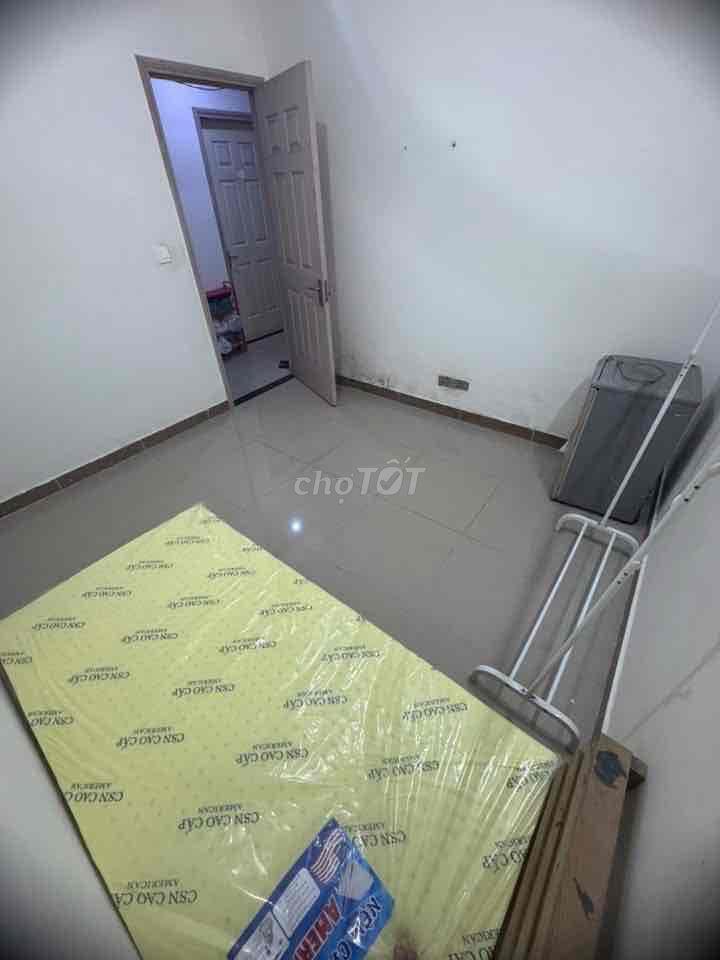 cần cho thuê 1 vài phòng ngủ riêng trong căn hộ chung cư Đức khải Q7