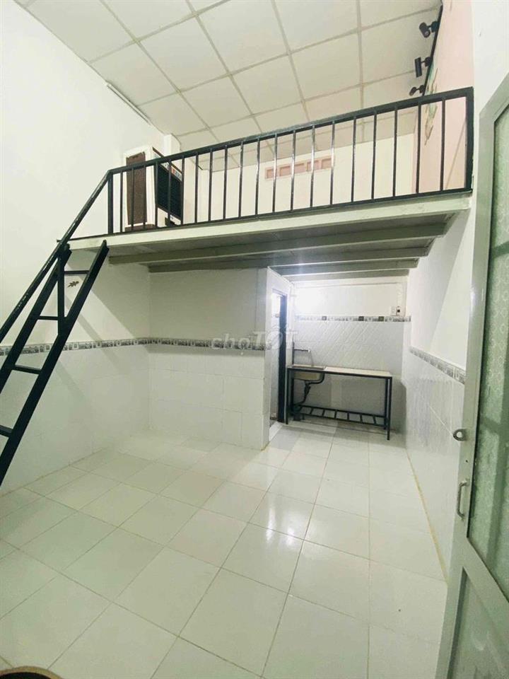 Phòng gác rộng, có bếp riêng
