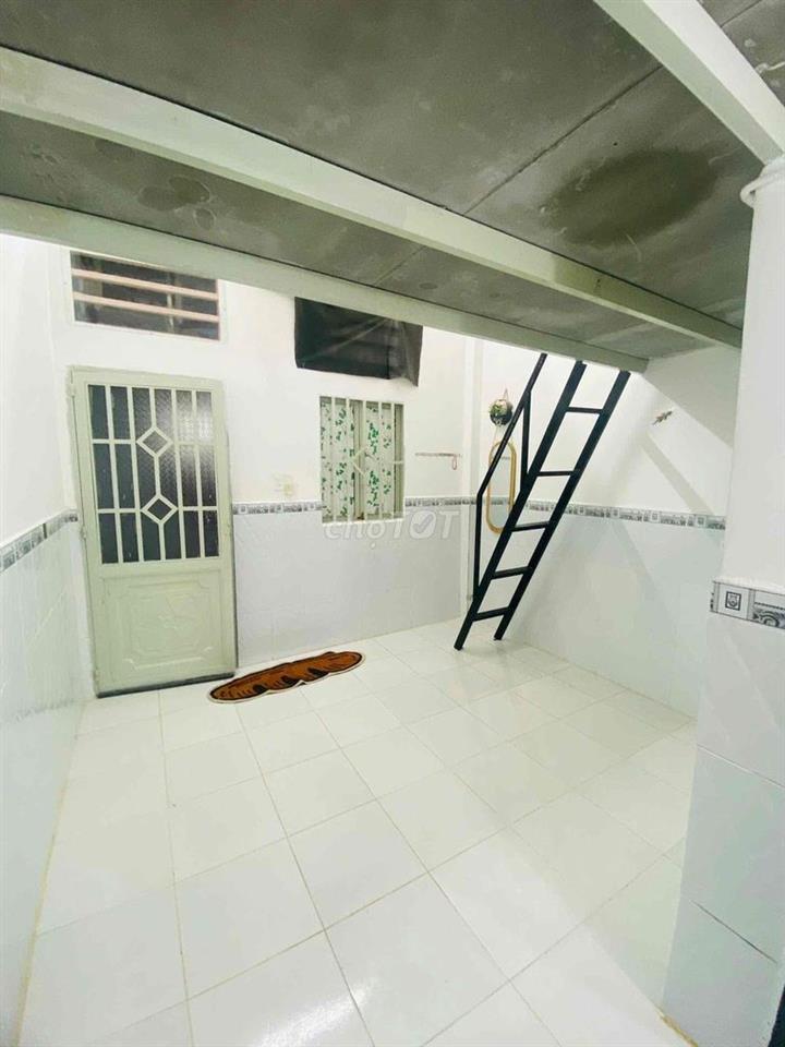 Phòng gác rộng, có bếp riêng
