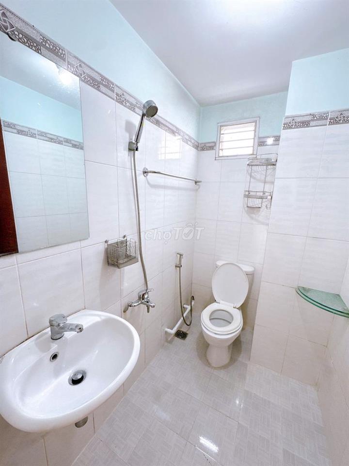Duplex gác rộng đẹp