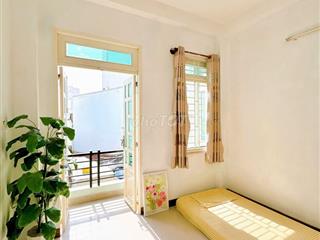 Studio BAN CÔNG lớn sát Phú Mỹ Hưng - Huỳnh Tấn Phát Q7