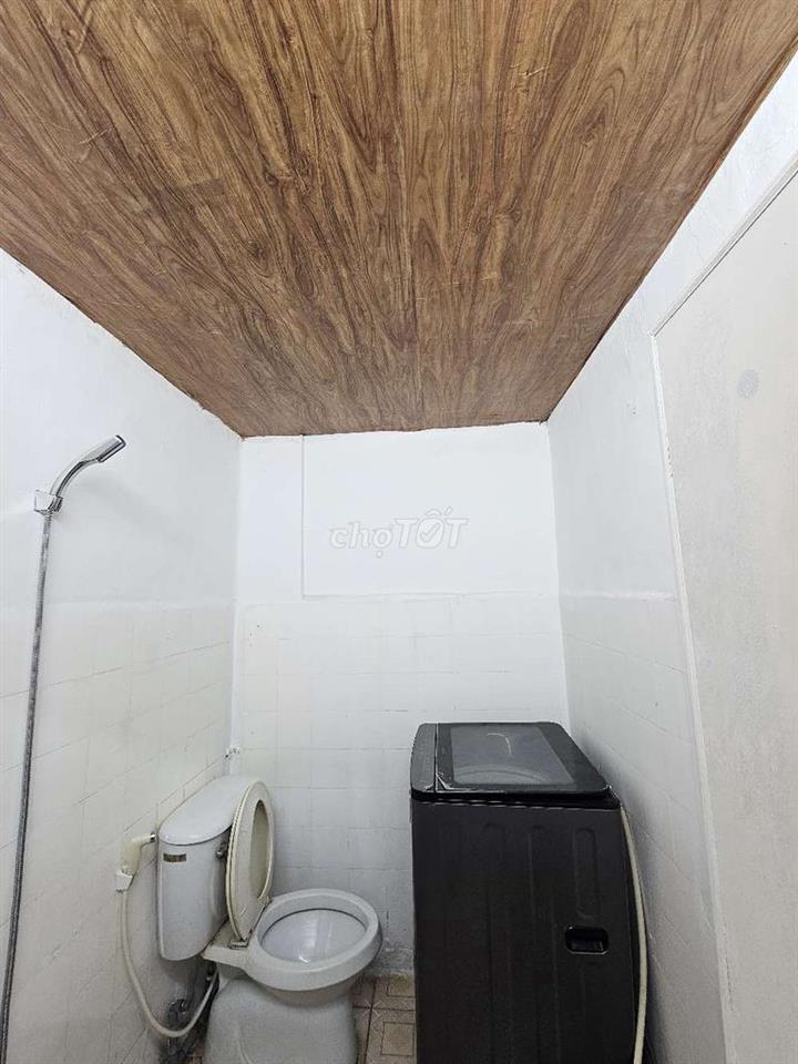 CHO THUÊ NHÀ NGUYÊN CĂN TRONG CHUNG CƯ Q1 ( chính chủ )