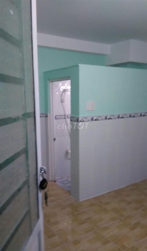 Miễn phí dịch vụ phòng trọ Quận 7 không gác rộng 20m2