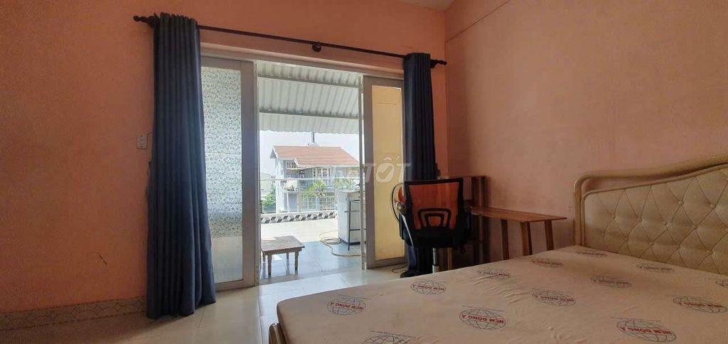 CHO THUÊ PHÒNG FULL NỘI THẤT TRONG VILLA SÂN VƯỜN Q7