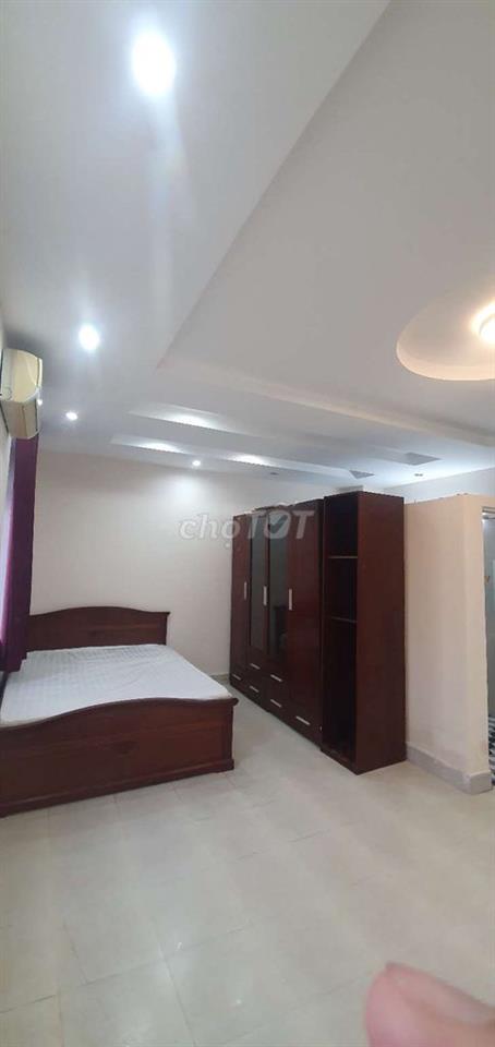 CHO THUÊ PHÒNG FULL NỘI THẤT TRONG VILLA SÂN VƯỜN Q7