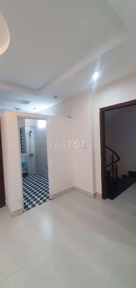CHO THUÊ PHÒNG FULL NỘI THẤT TRONG VILLA SÂN VƯỜN Q7