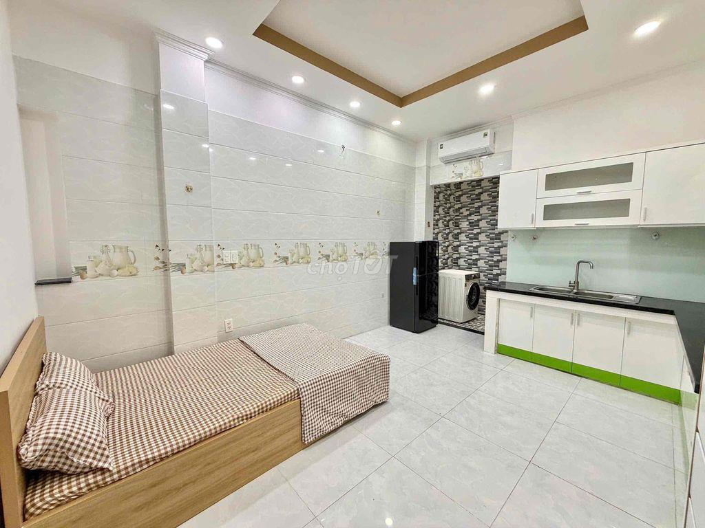 CHO THUÊ CĂN HỘ DỊCH VỤ CAO CẤP - FULL NỘI THẤT - GIỜ GIẤC TỰ DO Q7