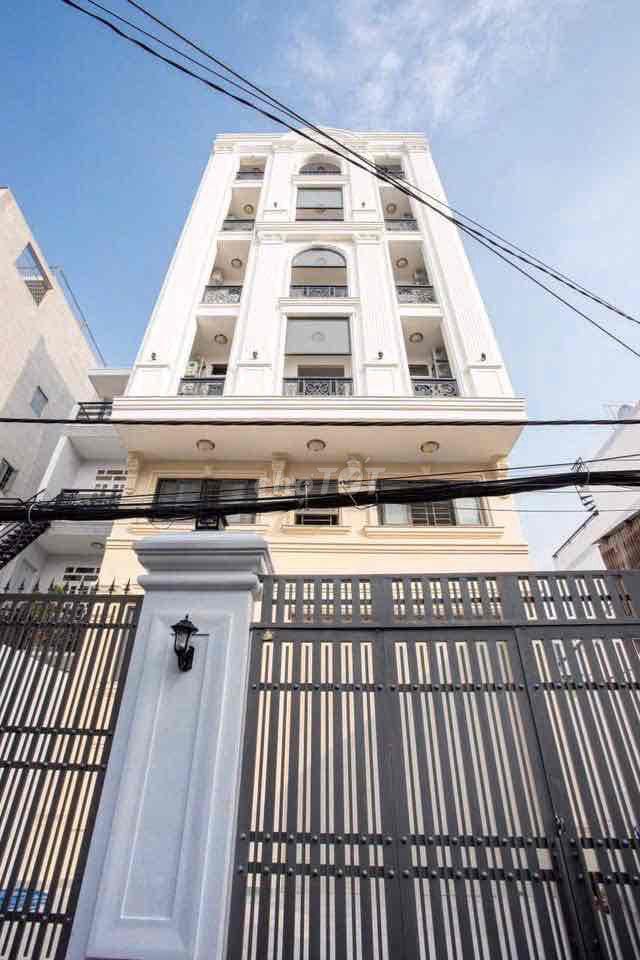 BAN CÔNG VIEW ĐẸP THUẬN TIỆN QUA Q7, 8, 5, 1