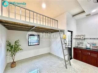 BAN CÔNG VIEW ĐẸP THUẬN TIỆN QUA Q7, 8, 5, 1